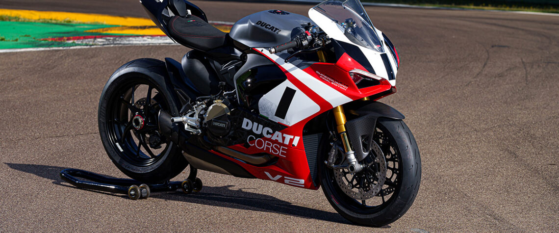 Ducati Panigale V2 Superquadro Final Edition