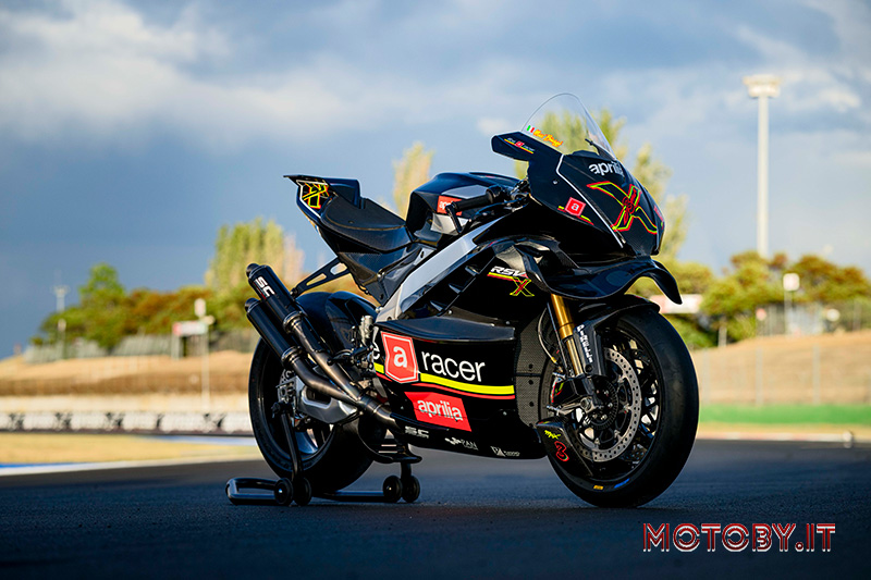 Aprilia RSV4 X ex3ma