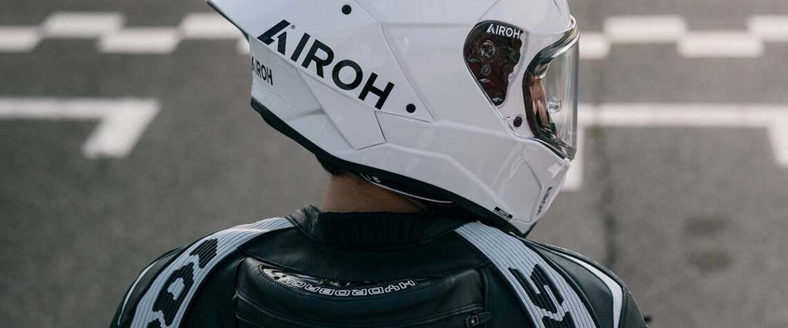 Casco Airoh GP 800 FIM Racing #1